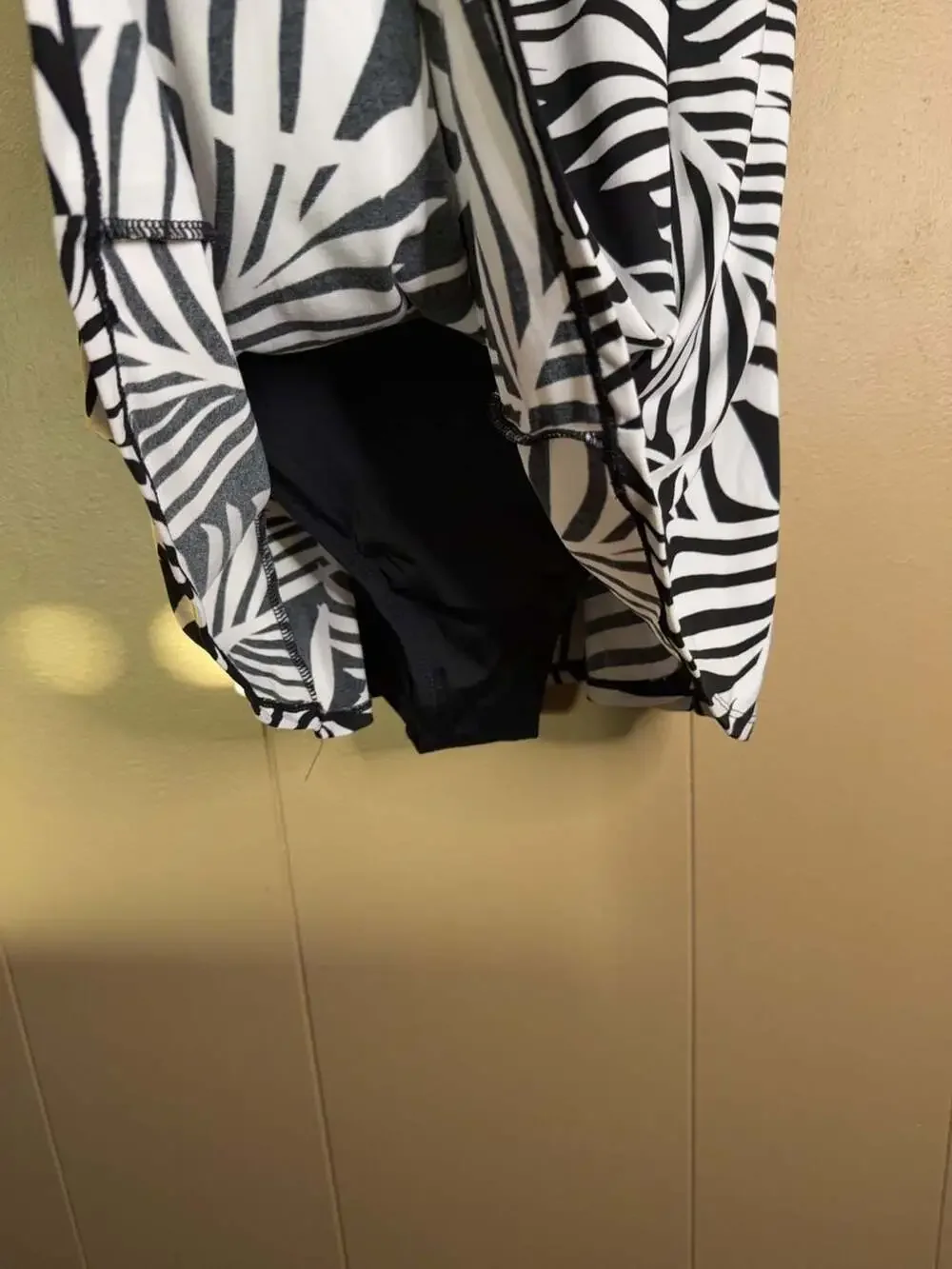 Swim Solutions Empire Swimdress Black and White Palm Print Size 12 - Picture 2 of 5